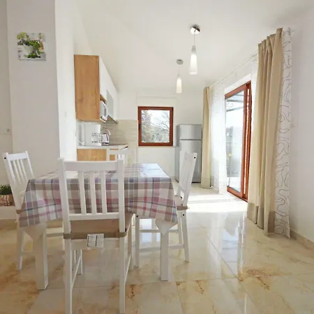 Elia-5 Appartamento